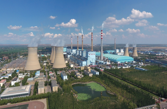 世界在役最大火力發電廠—大唐托克托發電公司。