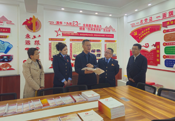 2025年5月12日至13日，甘肅省委直屬機(jī)關(guān)工委在白銀市調(diào)研機(jī)關(guān)黨 建工作情況。